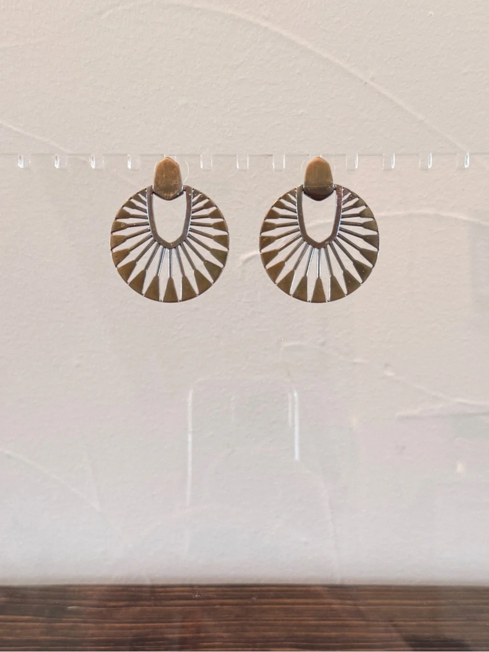 Kendra Scott Didi Sunburst geometric Cutout statement Earrings